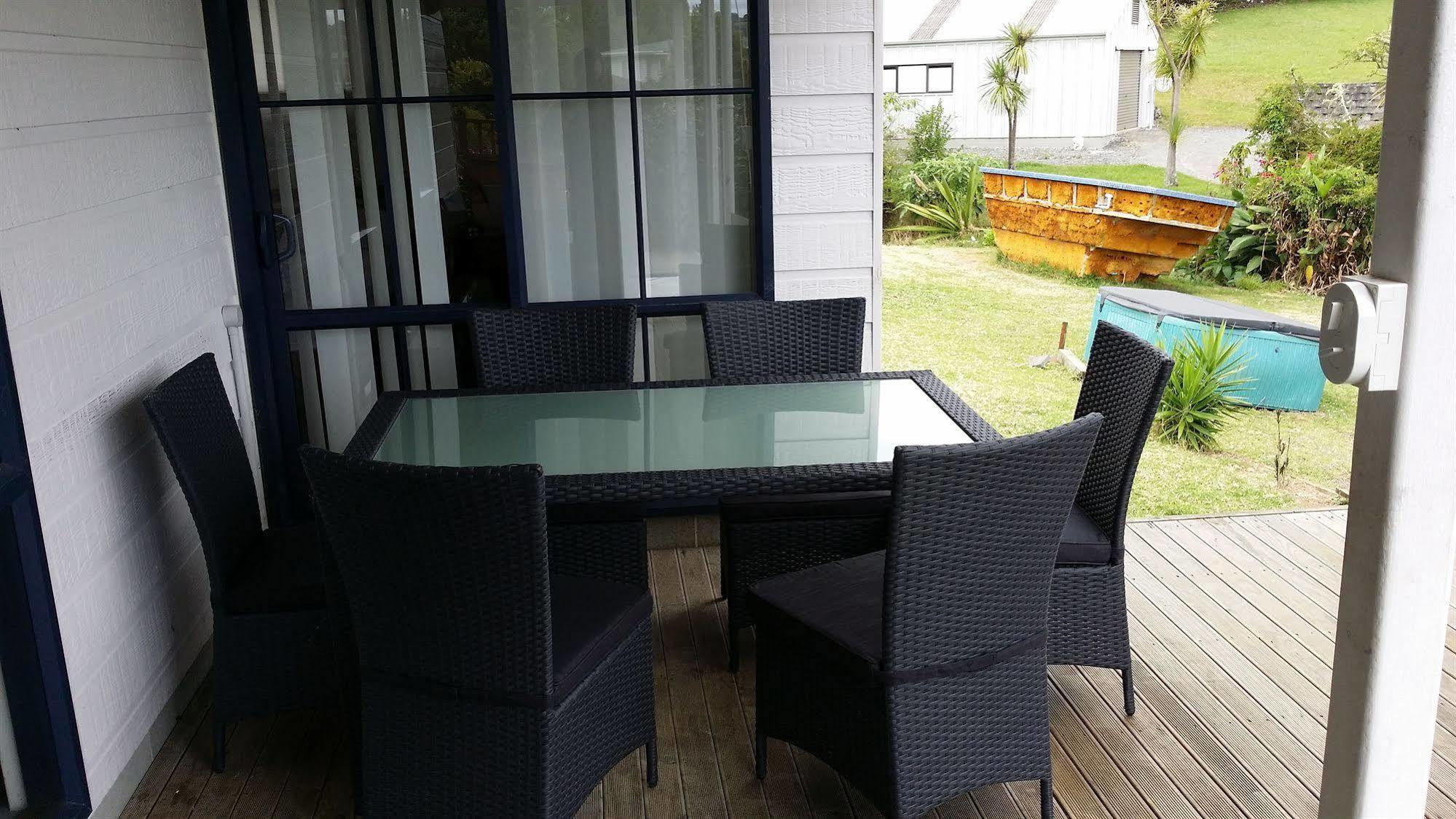Whangarei Holiday Houses Bagian luar foto